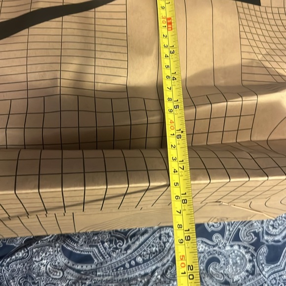 🔥LARGE NIKE GIFT BAG #CHRISTMAS - Picture 5 of 5